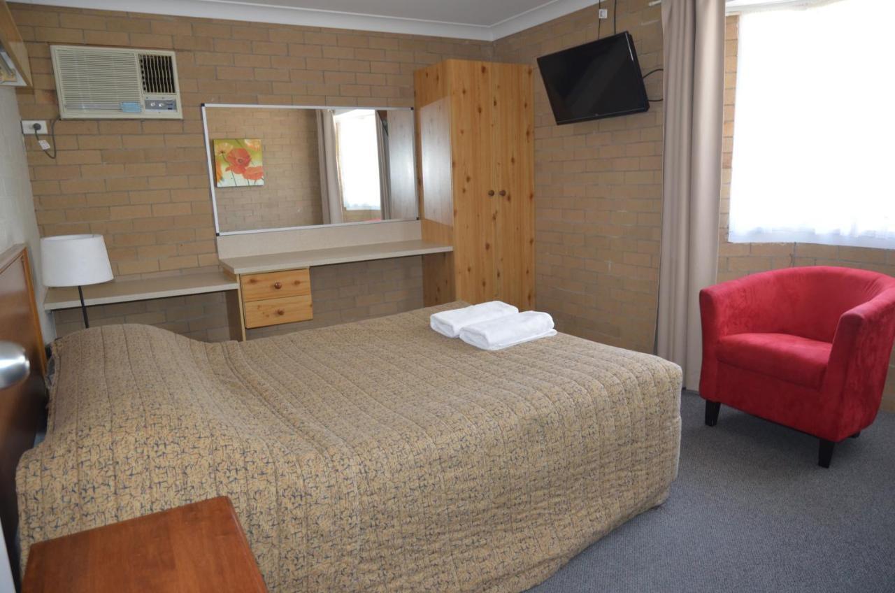 Alexander Motor 3* Moree